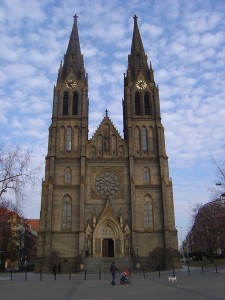 Vysoké věže svaté Ludmily na Vinohradech